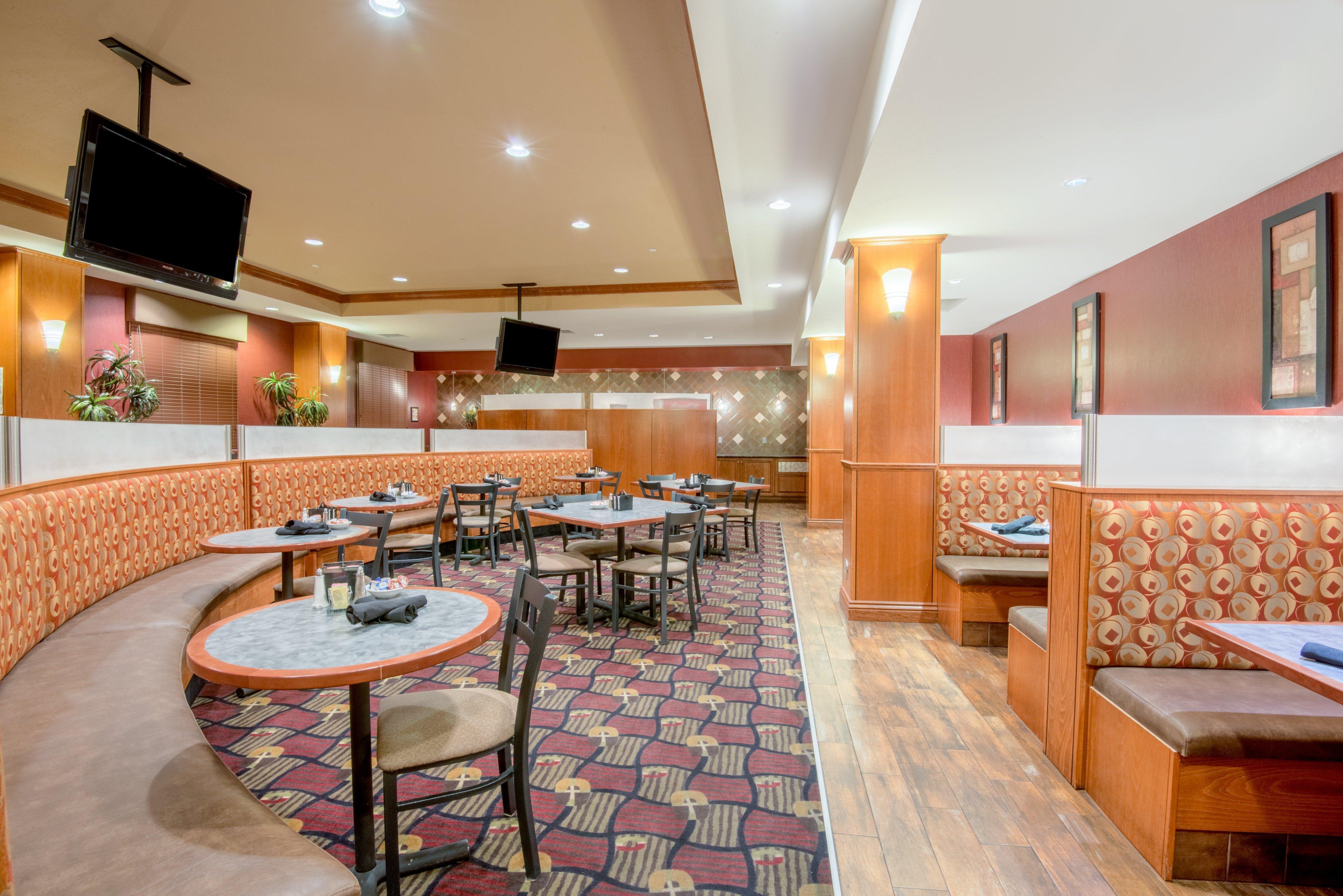 Holiday Inn Hotel & Suites Grand Junction-Airport By Ihg Exterior foto