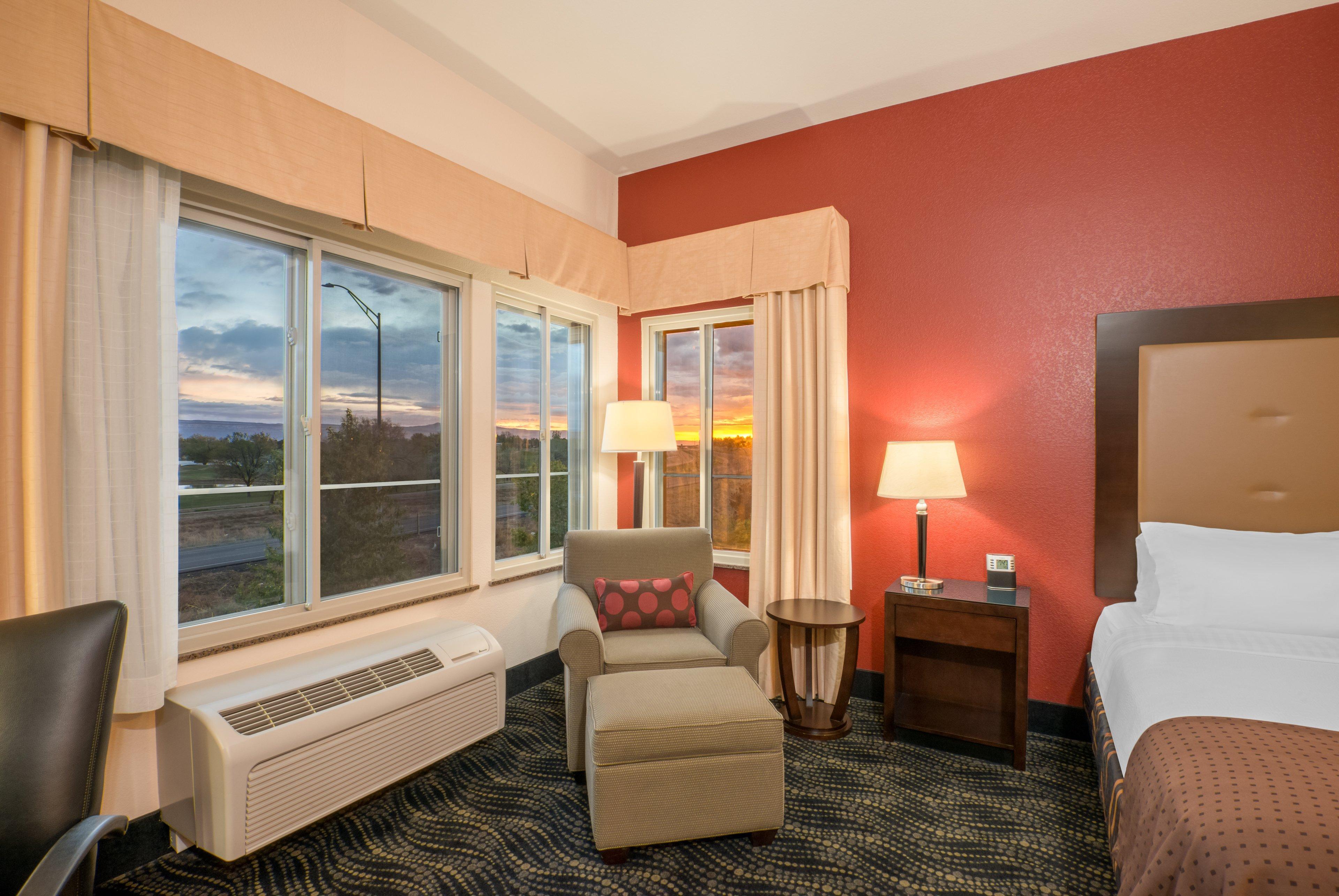 Holiday Inn Hotel & Suites Grand Junction-Airport By Ihg Exterior foto