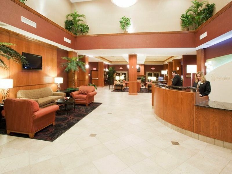 Holiday Inn Hotel & Suites Grand Junction-Airport By Ihg Exterior foto